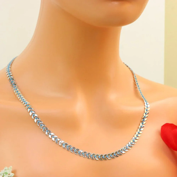 "New Beautiful Design Necklace Chain for Women/Girls, Gift, N651 - Picture 8 of 15